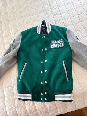 Philadelphia Eagles Kids/small adult Green & Gray Varsity Jacket
